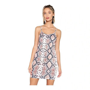 Peach Love 💗 Snakeskin print loose fit mini dress
